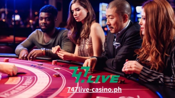 Ang Baccarat, tulad ng maraming laro sa casino, ay pinaghalong kasanayan, pagkakataon, at sikolohiya. Habang ang mga manlalaro ay karaniwang tumutuon sa pag-aaral ng mga panuntunan at pagbuo ng mga diskarte, ang pag-unawa sa mga sikolohikal na aspeto ng laro ay maaaring magbigay ng mga natatanging pakinabang. Dito sa 747LIVE, susuriin natin ang sikolohiya ng baccarat at tatalakayin kung paano mahubog ng iyong mindset ang iyong karanasan at posibleng makaapekto sa iyong tagumpay.